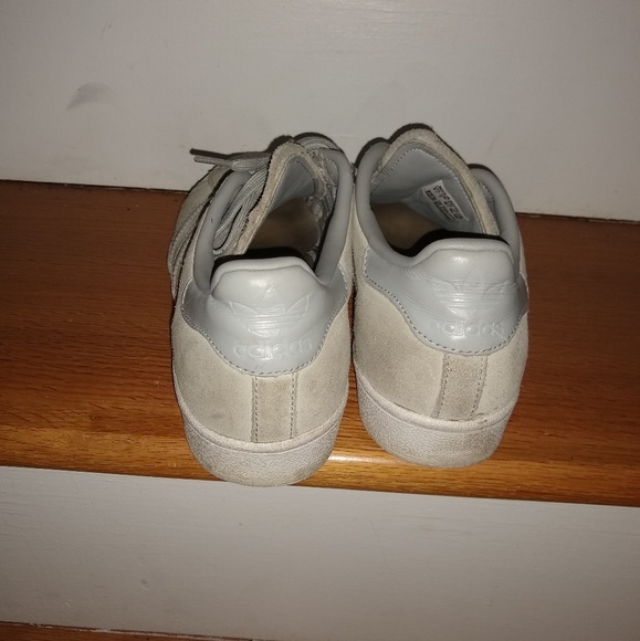 Adidas sneakers - Picture 2 of 4